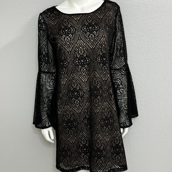 Emma & Michele Dresses & Skirts - Emma & Michele Black Lined Lace Dress